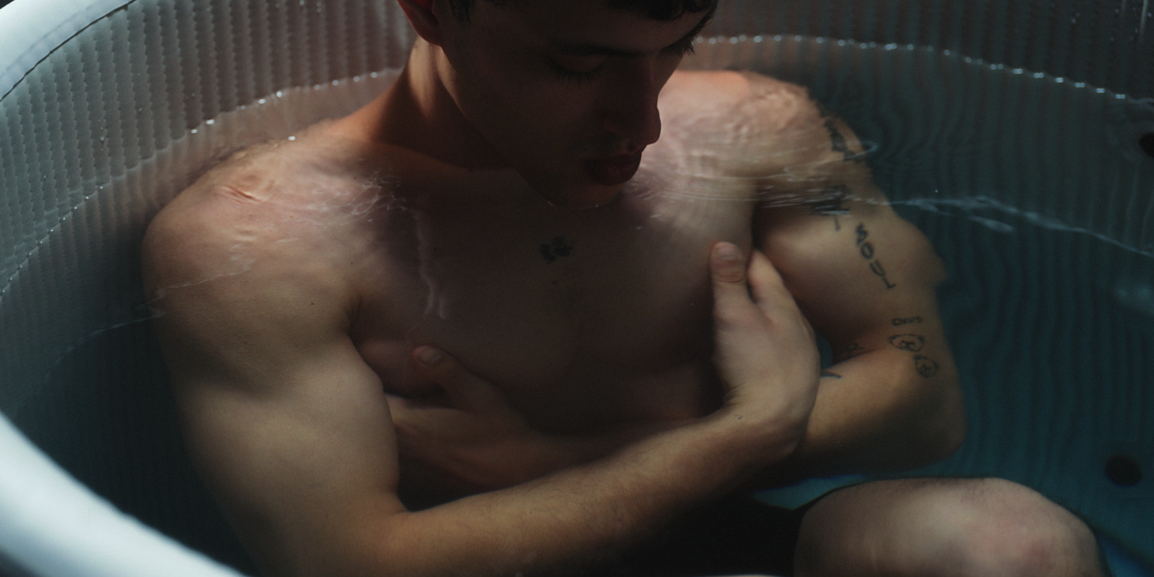 What Happens to Your Body When You Cold-Plunge?
