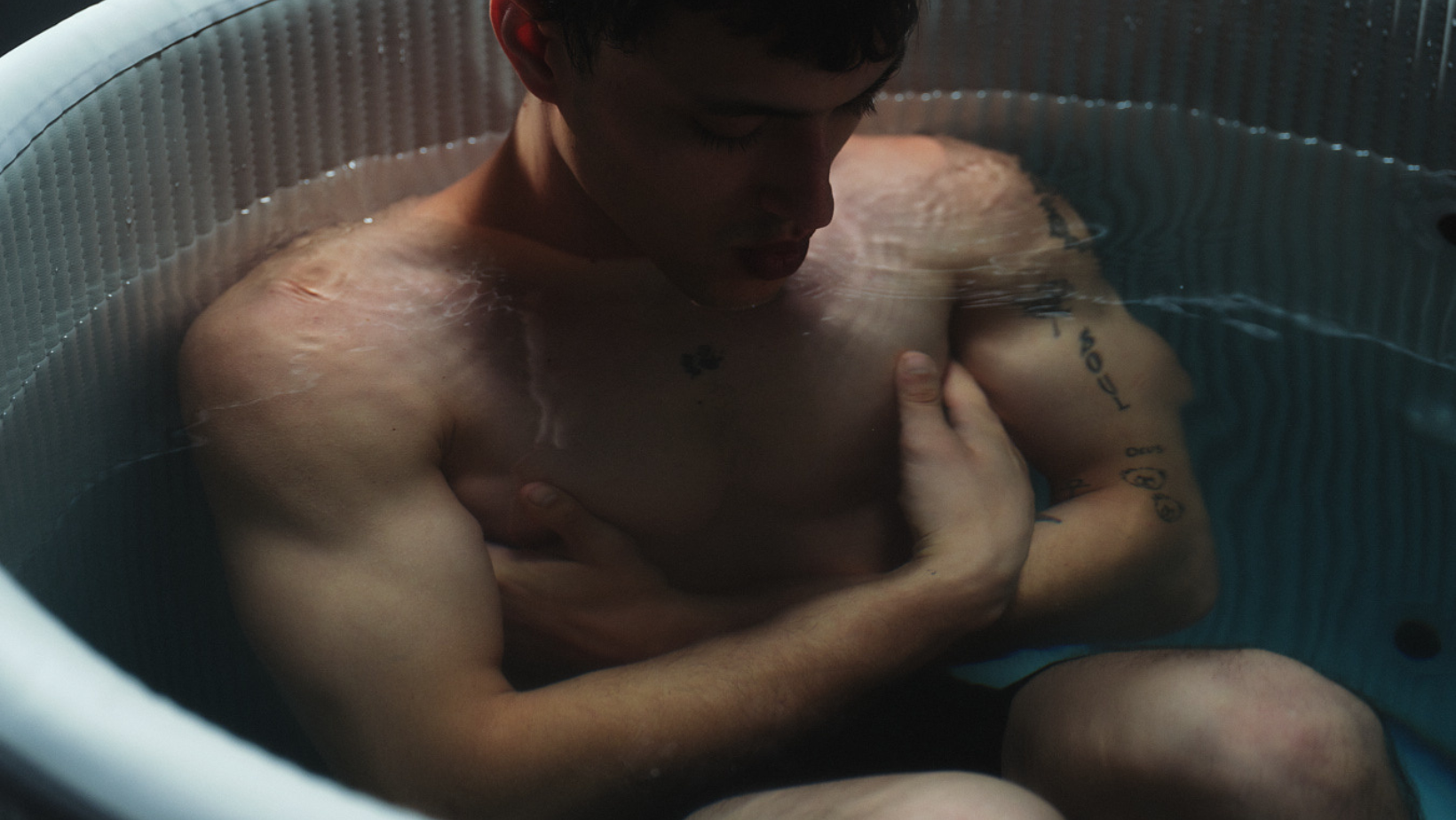 What Happens to Your Body When You Cold-Plunge?